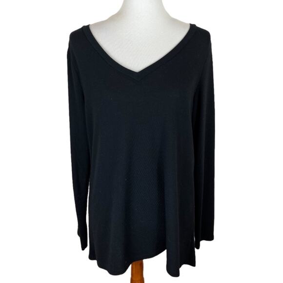 Le Lis Black Knit Top with Floral Chiffon Back Panel Size XL - Picture 3 of 5